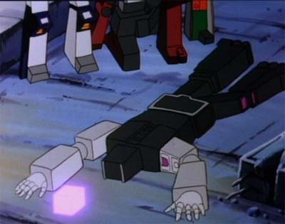 Soundwave, Yield, and Salvage Watch Motormaster Meet His Fate (from "Five Faces of Darkness" part 1)