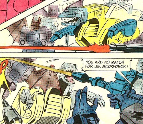 Mindwipe and Brain Freeze Take On Fortress Maximus (from TRANSFORMERS #38)